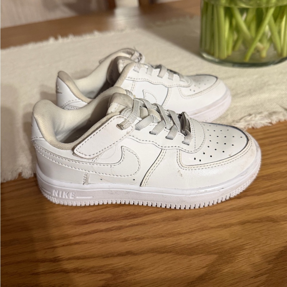 Nike Air Force